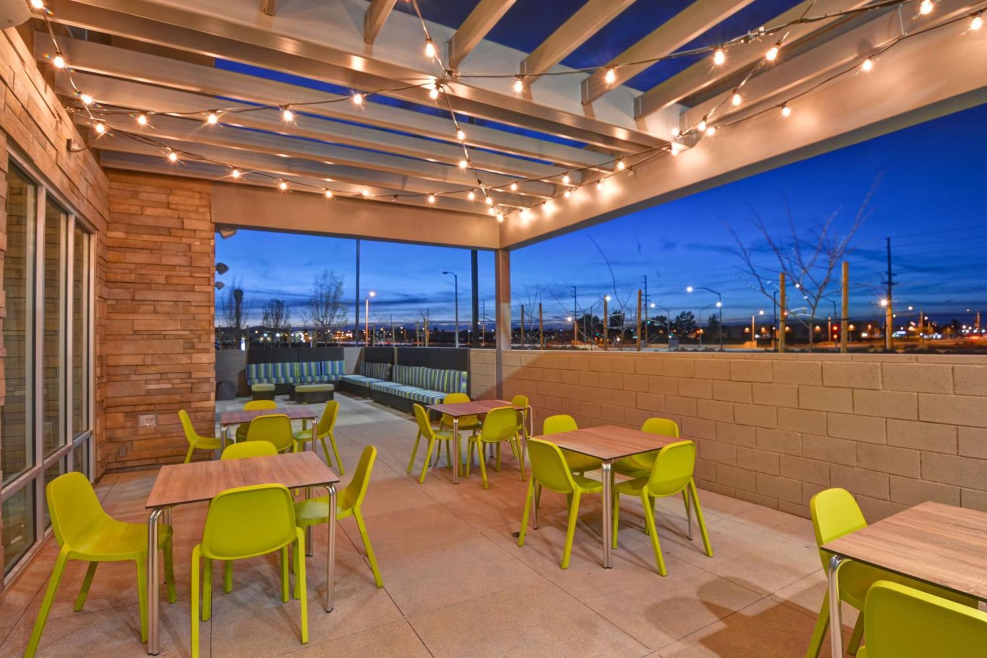 Home2 Suites By Hilton Palmdale Exterior foto